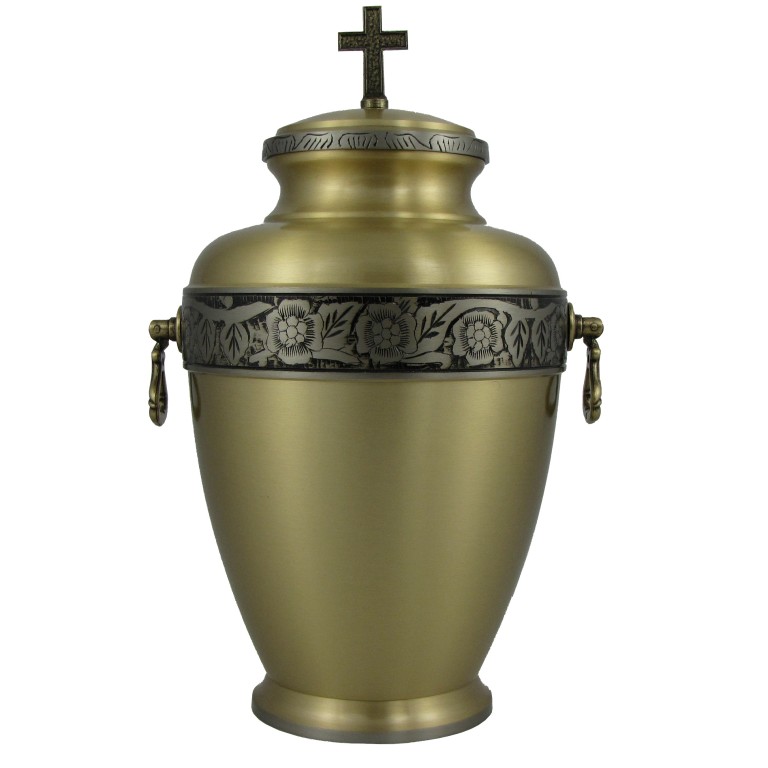 Aukso spalvos žalvarinė urna su sidabro spalvos ornamentu